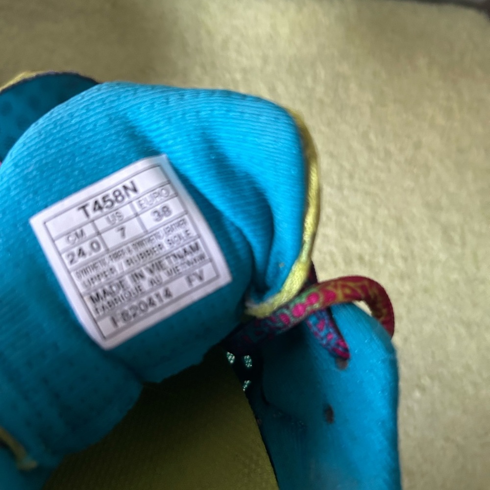 ASICS Gel-Noosa TrI 9 Women's Blue and Pink Athletic Shoes - Picture 11 of 11